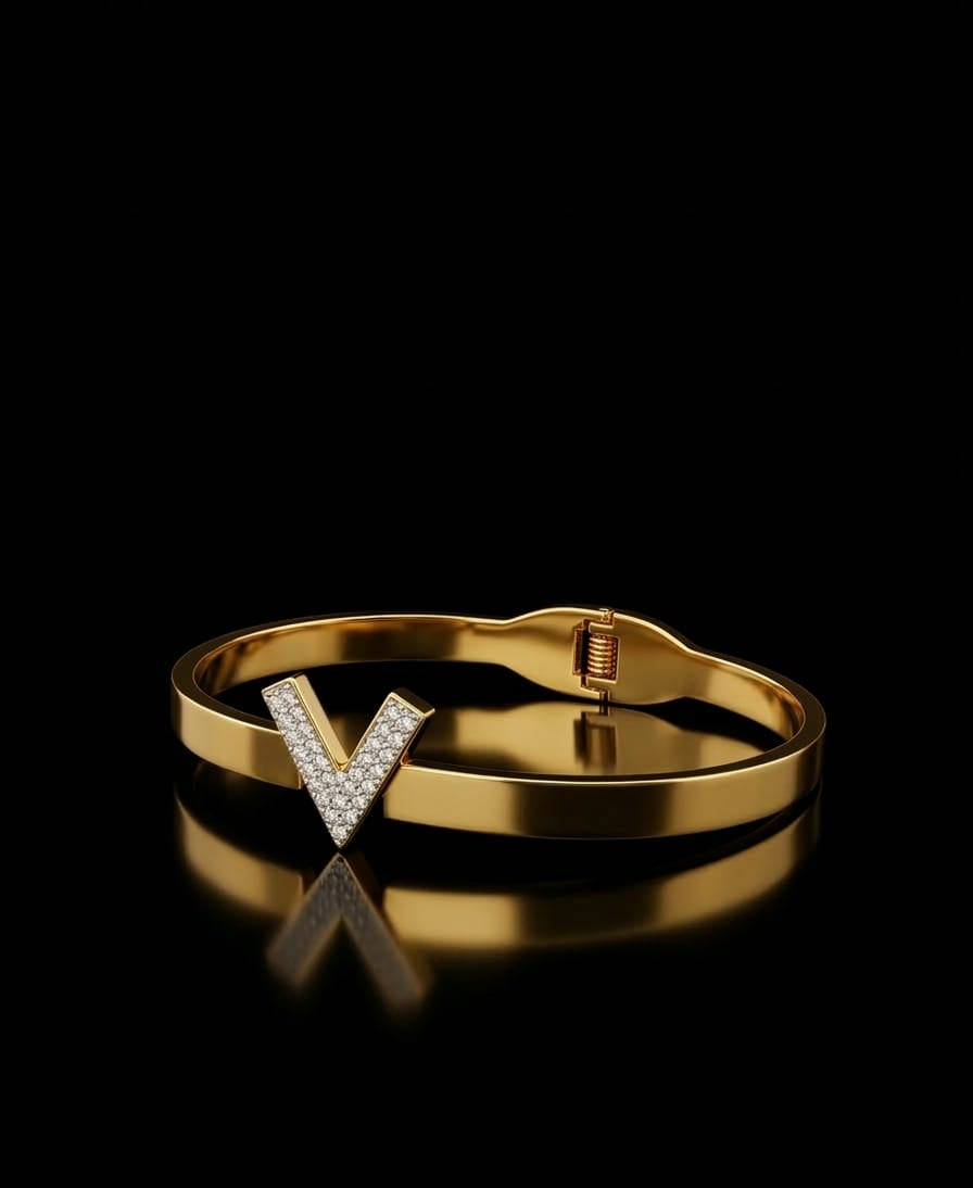 Aura V-Crest Bangle
