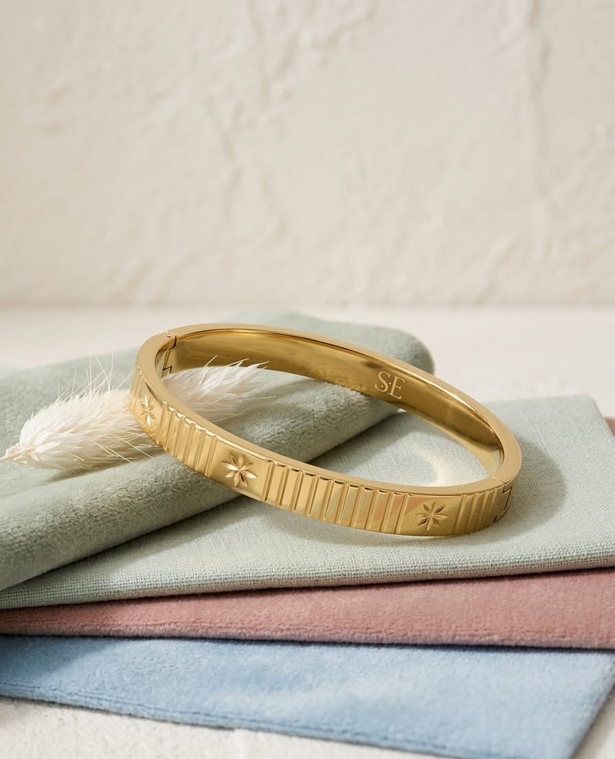 Ethereal Shine Bangle